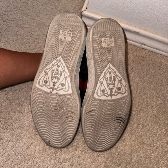 Authentic Gucci sneakers - Picture 6 of 7